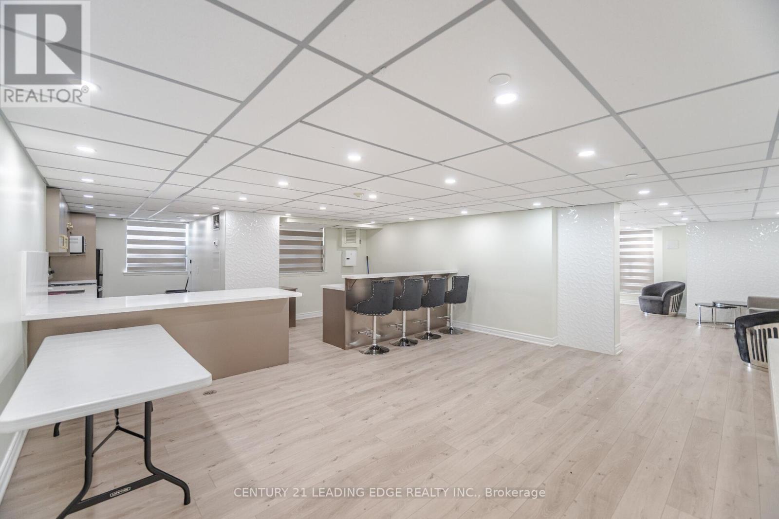 1109 - 18 Knightsbridge Road, Brampton, Ontario  L6T 3X5 - Photo 31 - W12563388