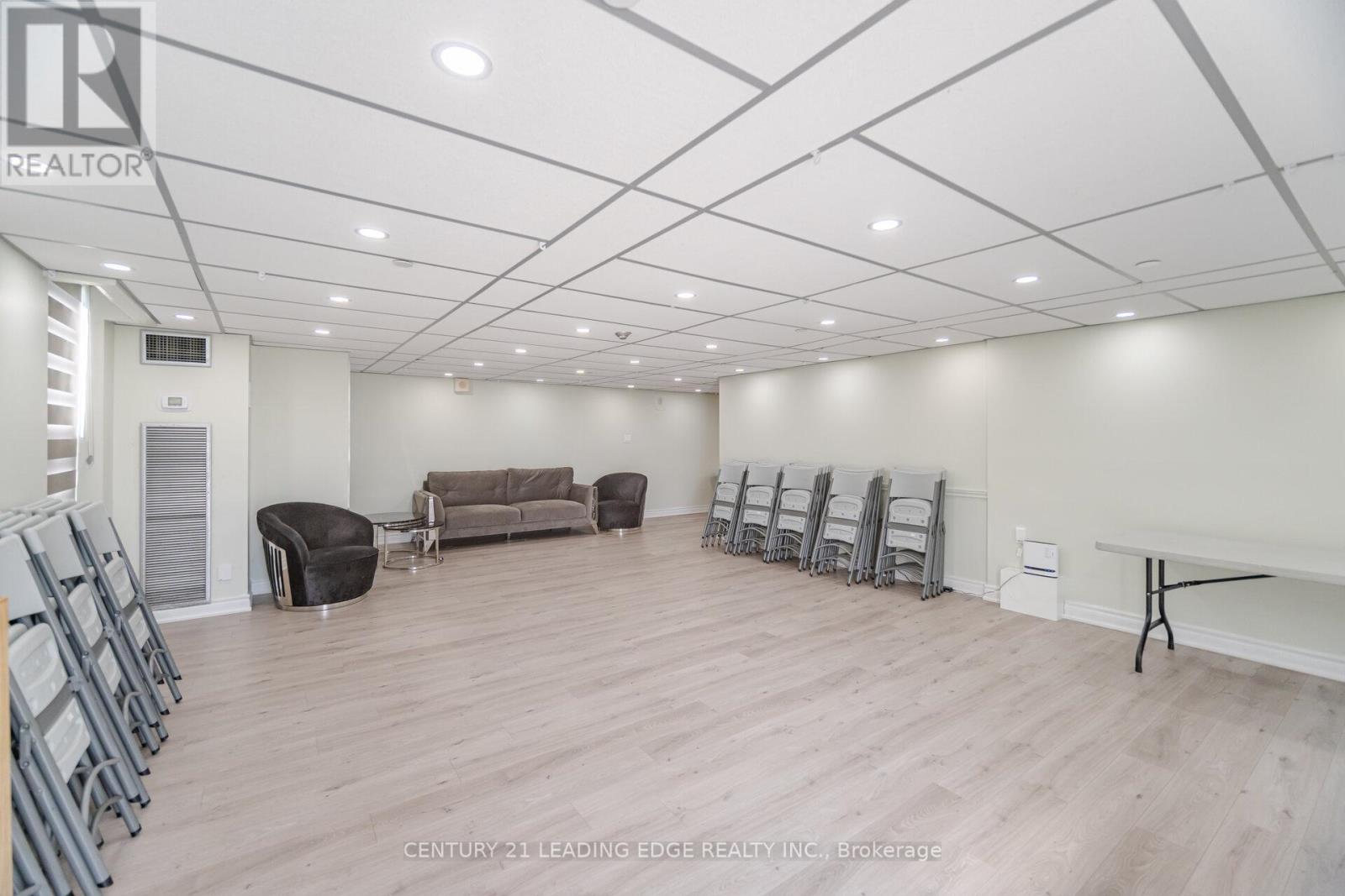 1109 - 18 Knightsbridge Road, Brampton, Ontario  L6T 3X5 - Photo 35 - W12563388