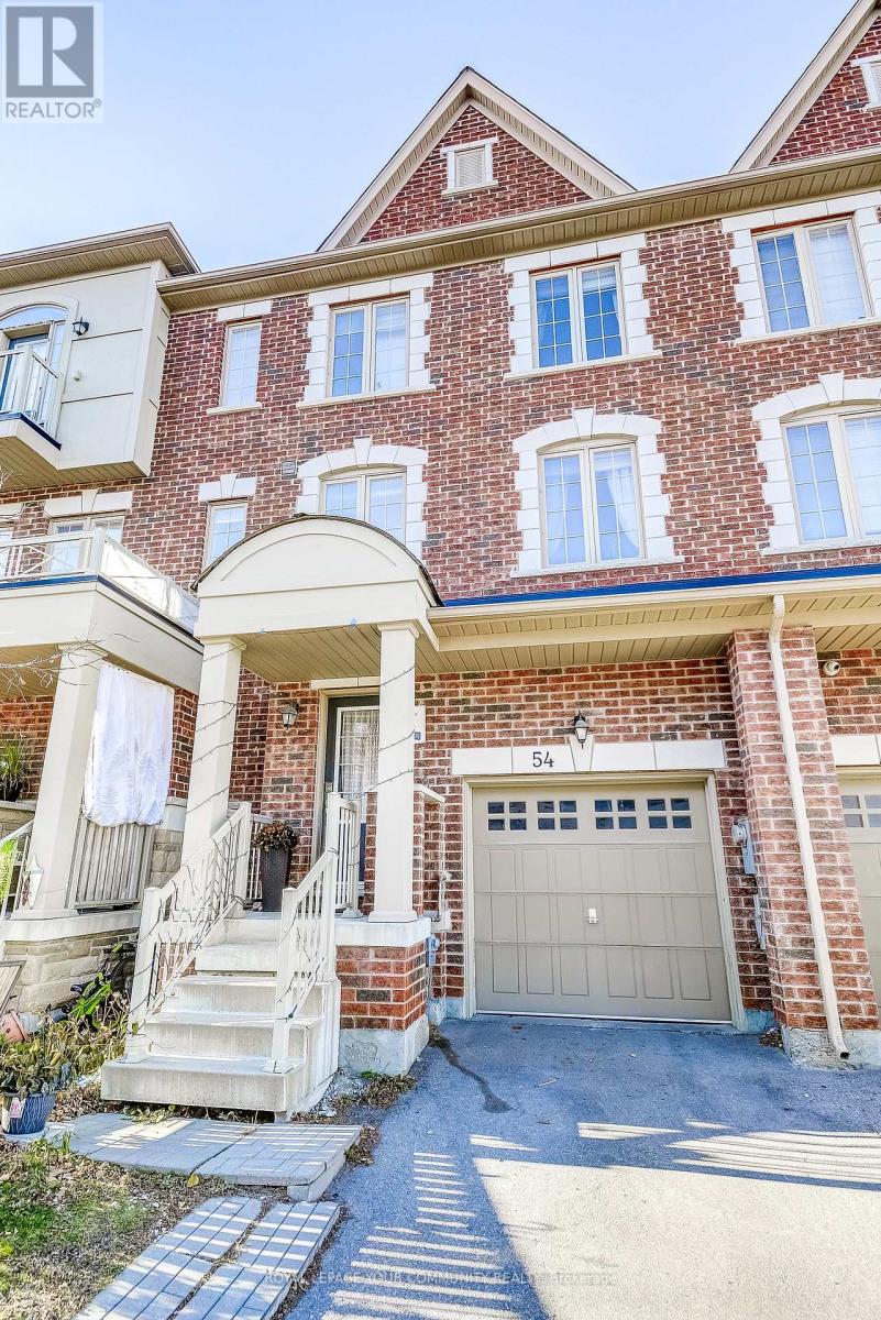 54 Kayak Heights, Brampton, Ontario  L6Z 0H9 - Photo 2 - W12563412