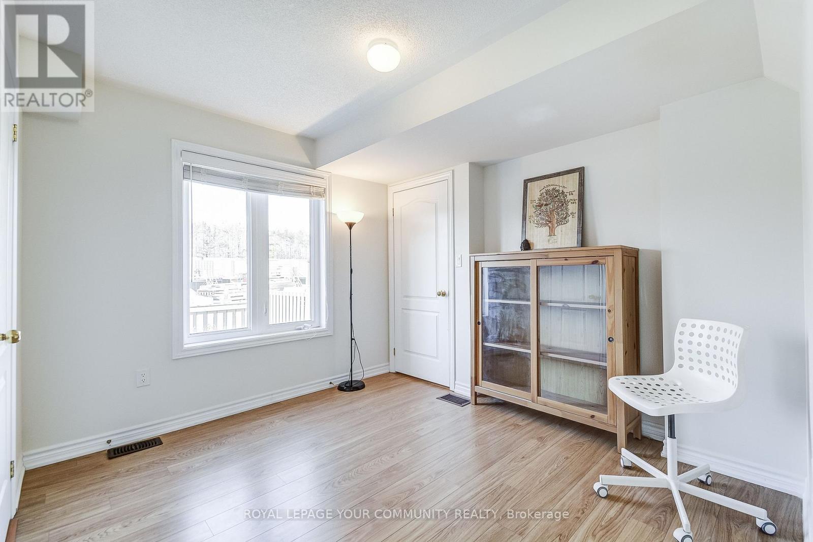 54 Kayak Heights, Brampton, Ontario  L6Z 0H9 - Photo 6 - W12563412