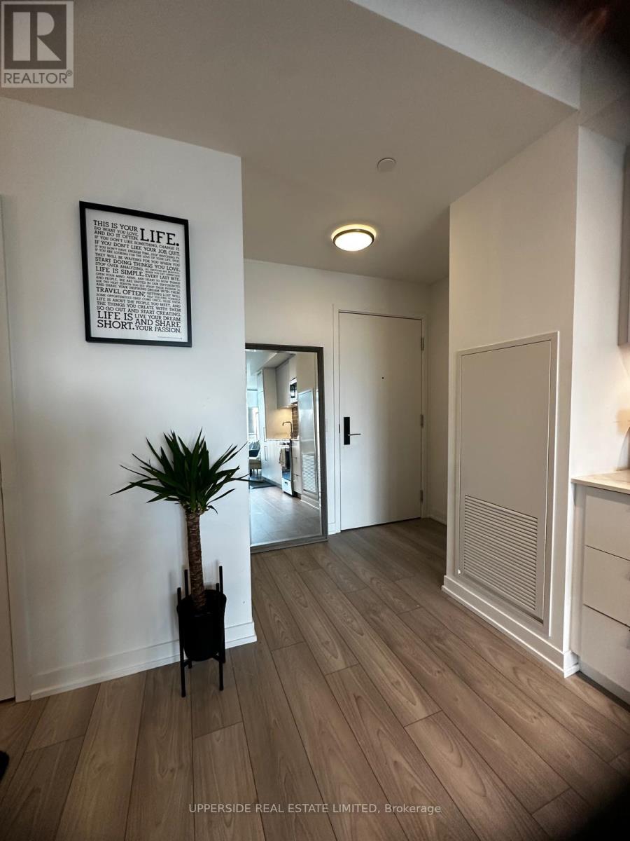 428 - 285 Dufferin Street, Toronto, Ontario  M6K 1E6 - Photo 3 - W12563446