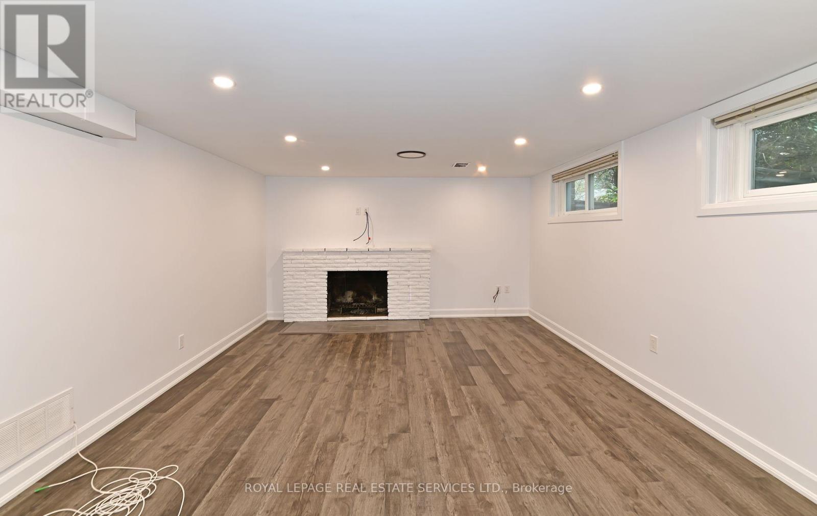 3 Kellogg Street, Toronto, Ontario  M8Z 4C6 - Photo 23 - W12563454