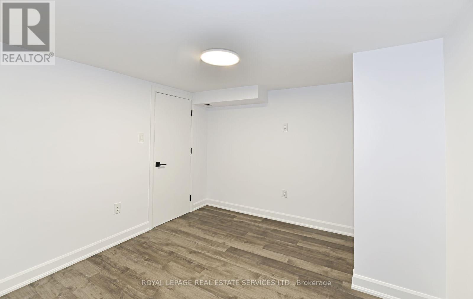 3 Kellogg Street, Toronto, Ontario  M8Z 4C6 - Photo 26 - W12563454