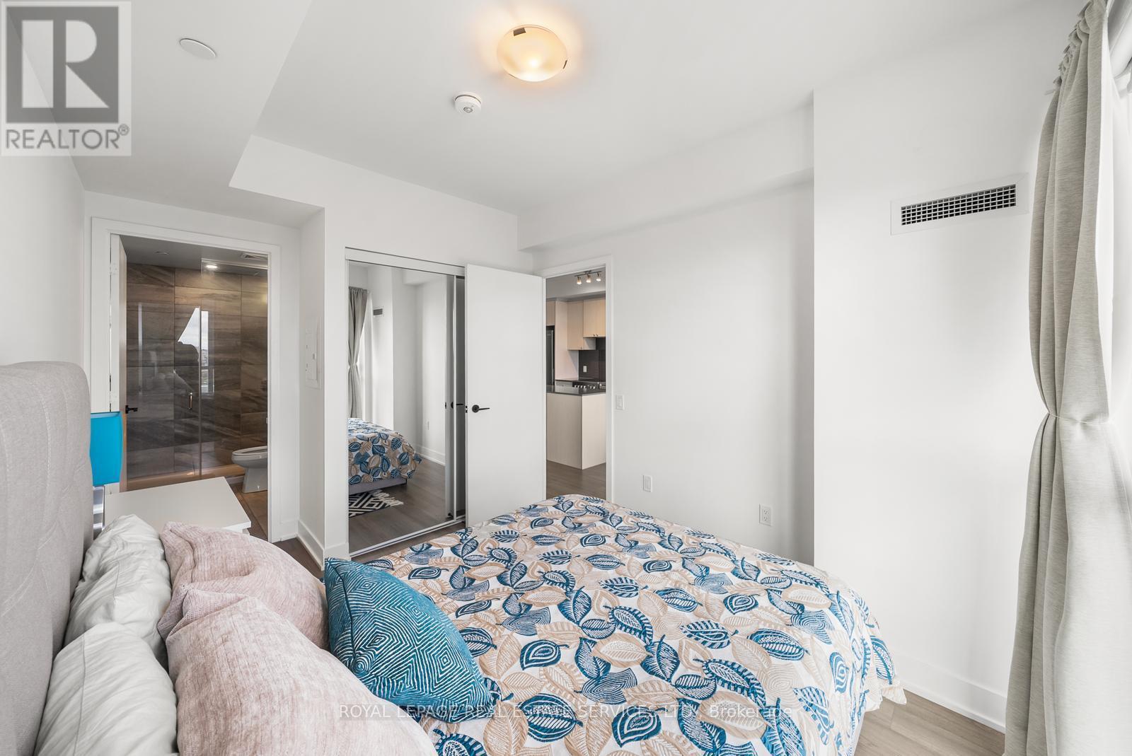 812 - 50 George Butchart Drive, Toronto, Ontario  M3K 0C9 - Photo 12 - W12563492