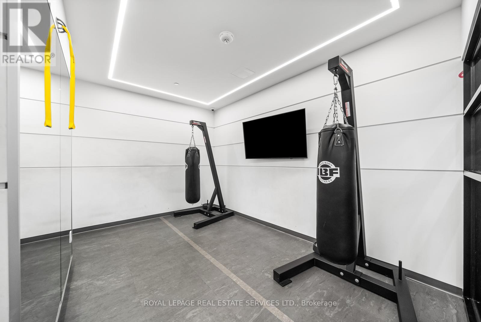 812 - 50 George Butchart Drive, Toronto, Ontario  M3K 0C9 - Photo 32 - W12563492