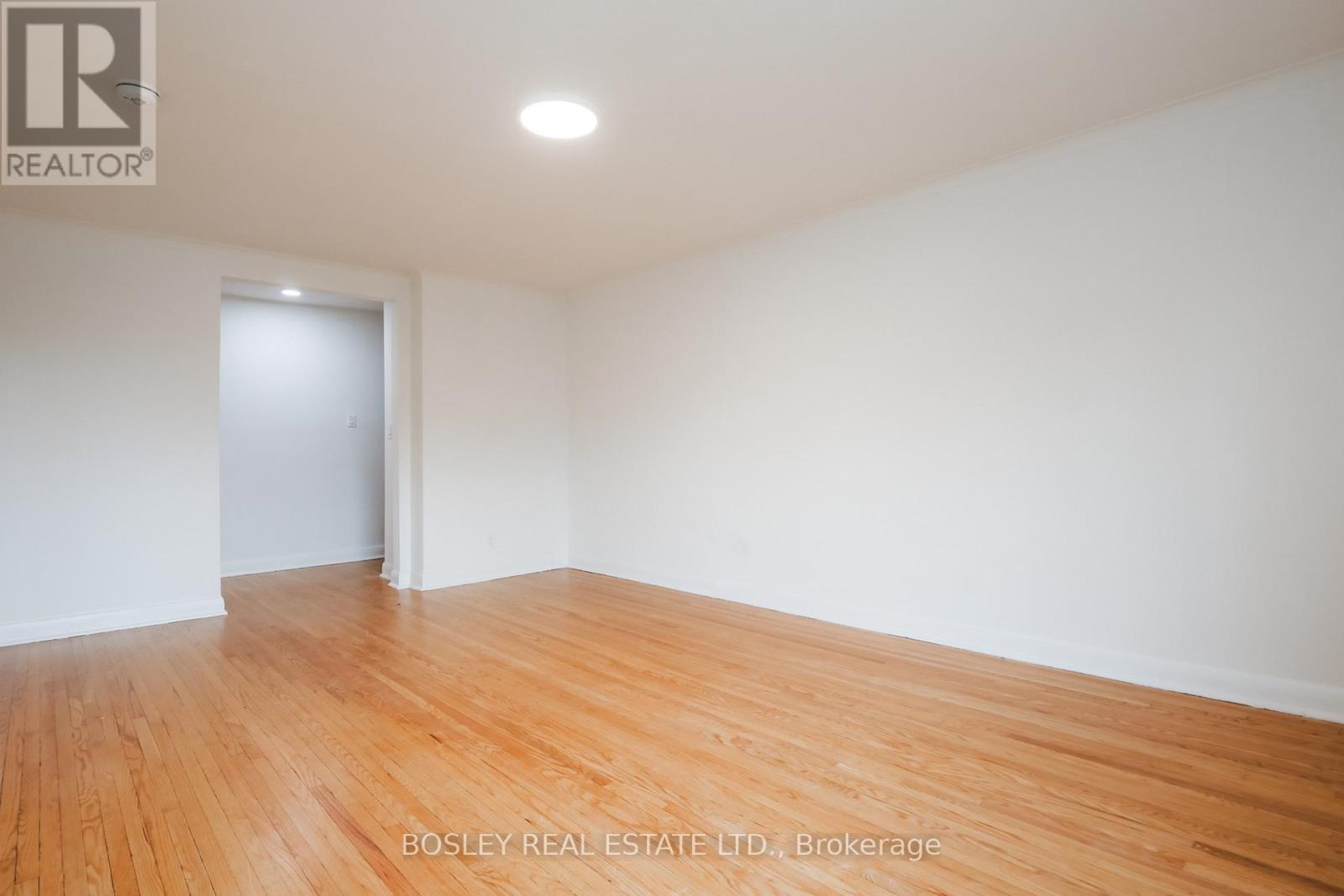 4 - 17 Calvington Drive, Toronto, Ontario M3M 2L7 - Photo 3 - W12563516