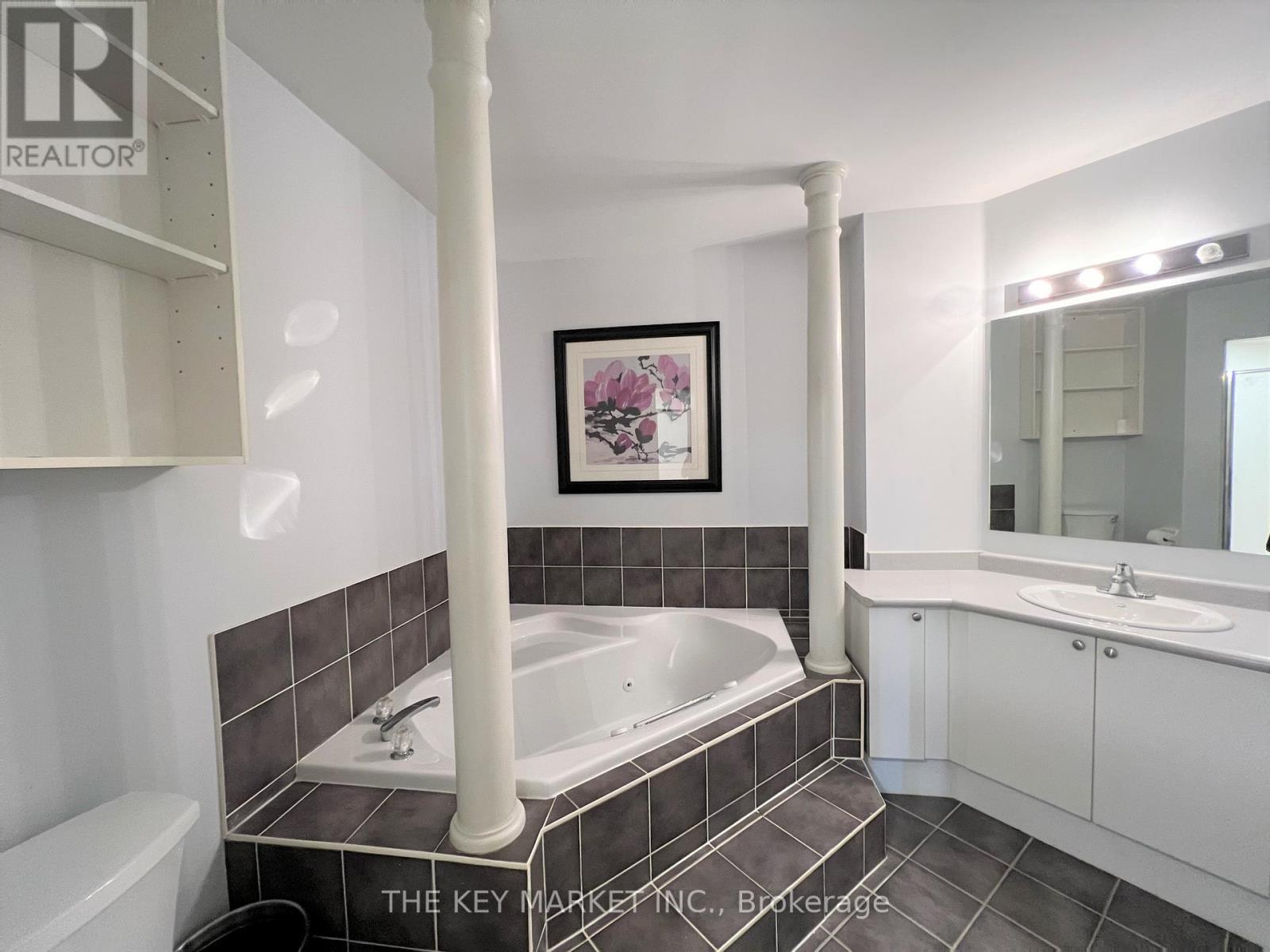 480 Dalmuir Mews, Mississauga, Ontario  L4Z 3W2 - Photo 15 - W12563554