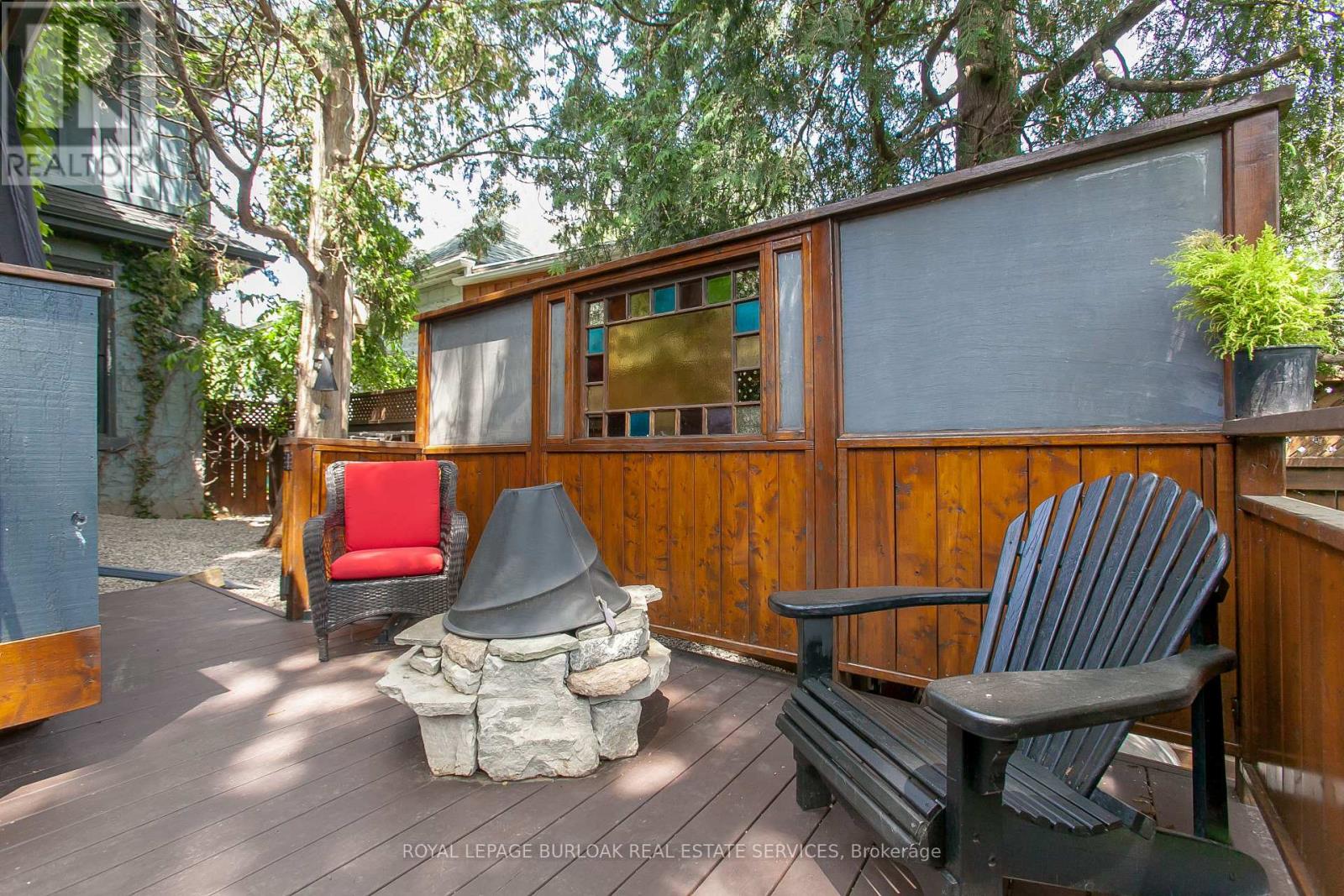 2154 Caroline Street, Burlington, Ontario  L7R 1M1 - Photo 7 - W12563564