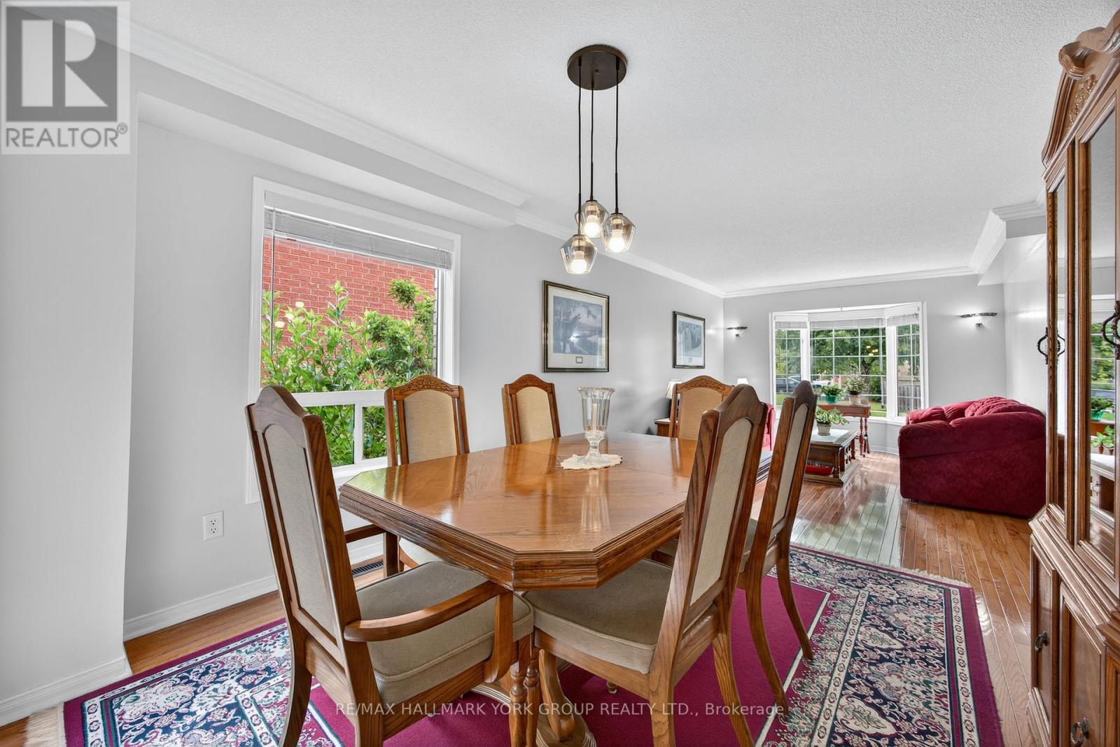 9 Reynolds Avenue, New Tecumseth, Ontario  L0G 1A0 - Photo 13 - N12429928