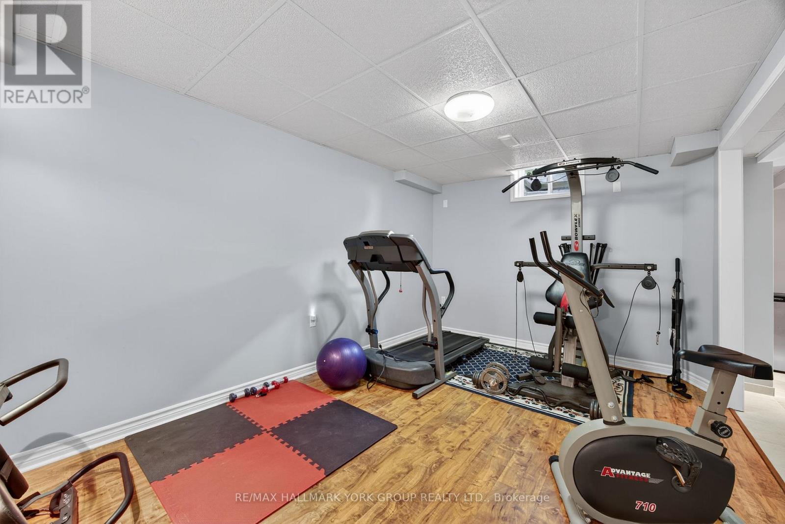 9 Reynolds Avenue, New Tecumseth, Ontario  L0G 1A0 - Photo 27 - N12429928