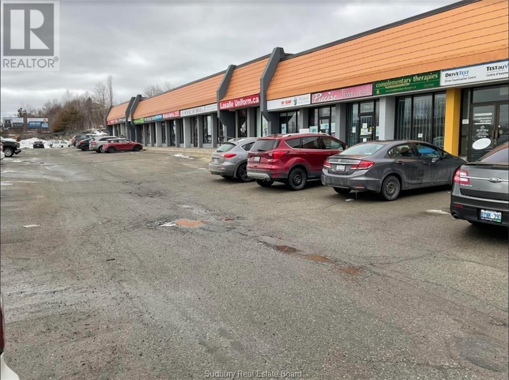 772 Lasalle Boulevard, Sudbury, Ontario  P3A 4V4 - Photo 2 - 2125720