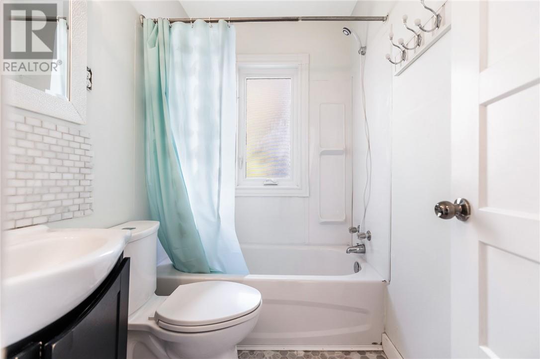 33 Pearl Street, Sudbury, Ontario  P3B 2N5 - Photo 13 - 2125719