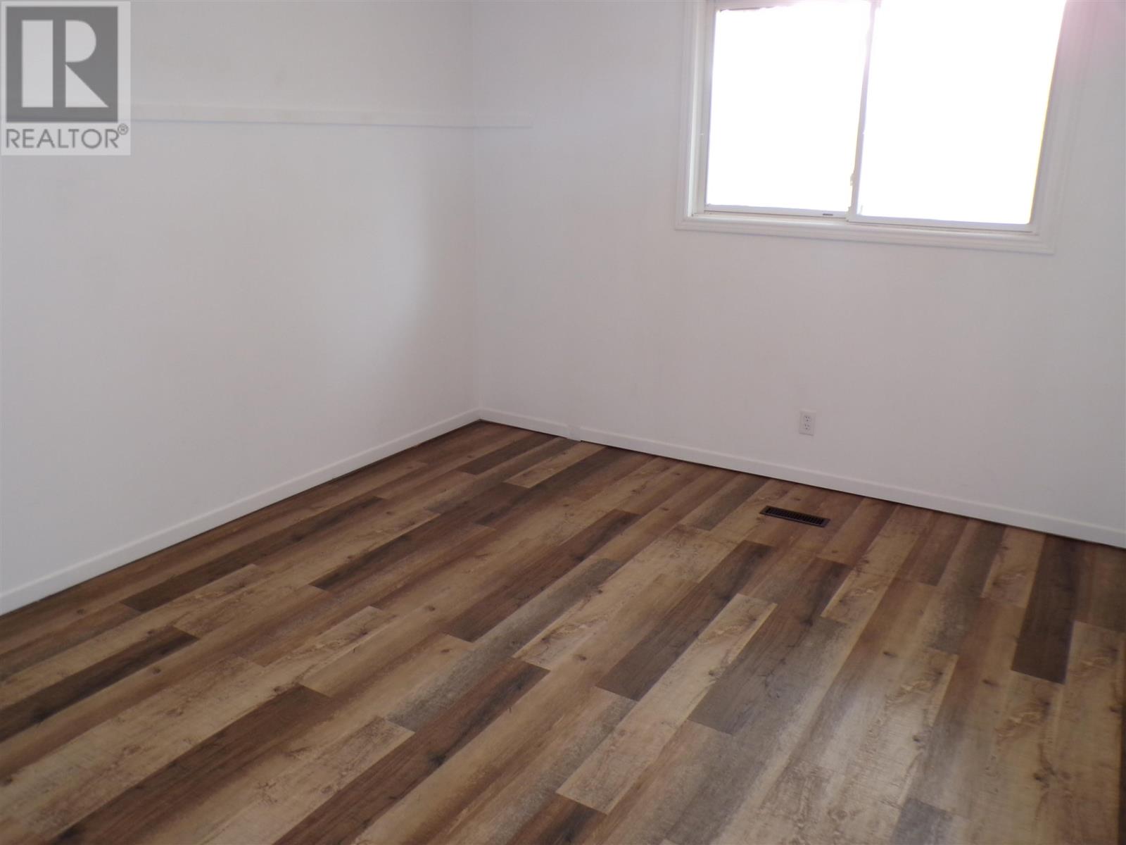 64 Farrell Cres, Elliot Lake, Ontario  P5A 3M9 - Photo 21 - SM253318