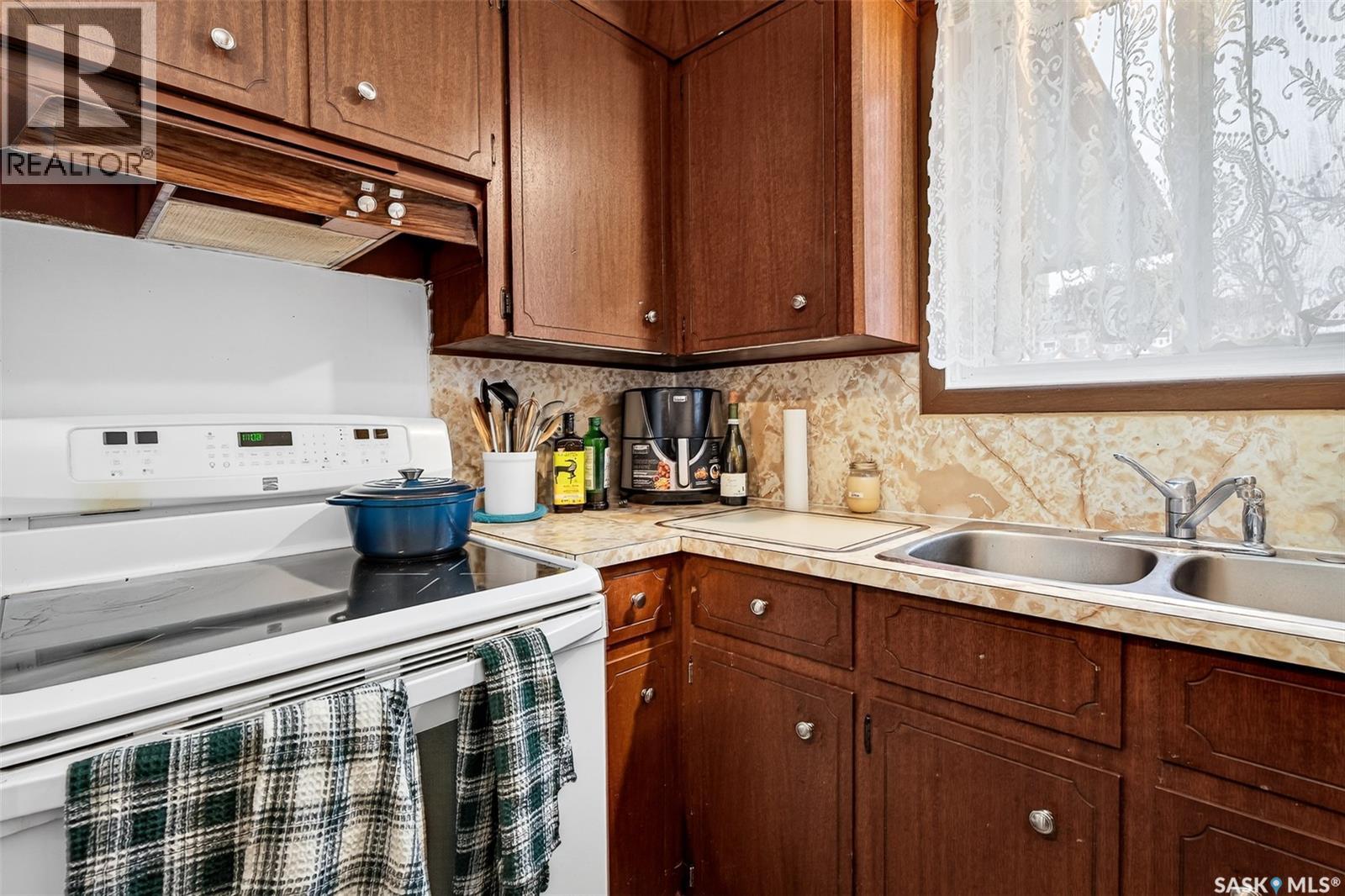 651 Stadacona Street E, Moose Jaw, Saskatchewan  S6H 0K1 - Photo 10 - SK024414