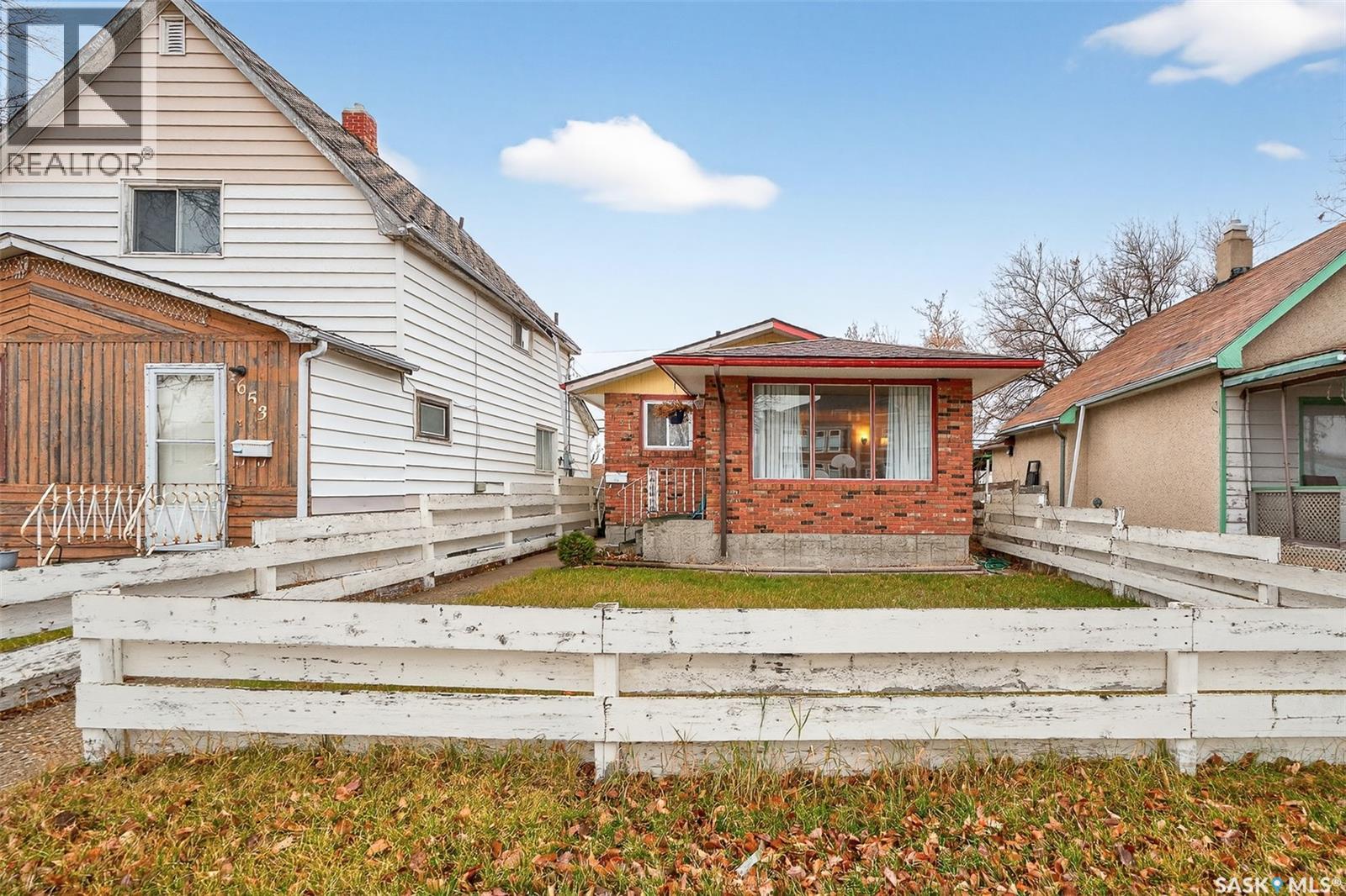 651 Stadacona Street E, Moose Jaw, Saskatchewan  S6H 0K1 - Photo 40 - SK024414