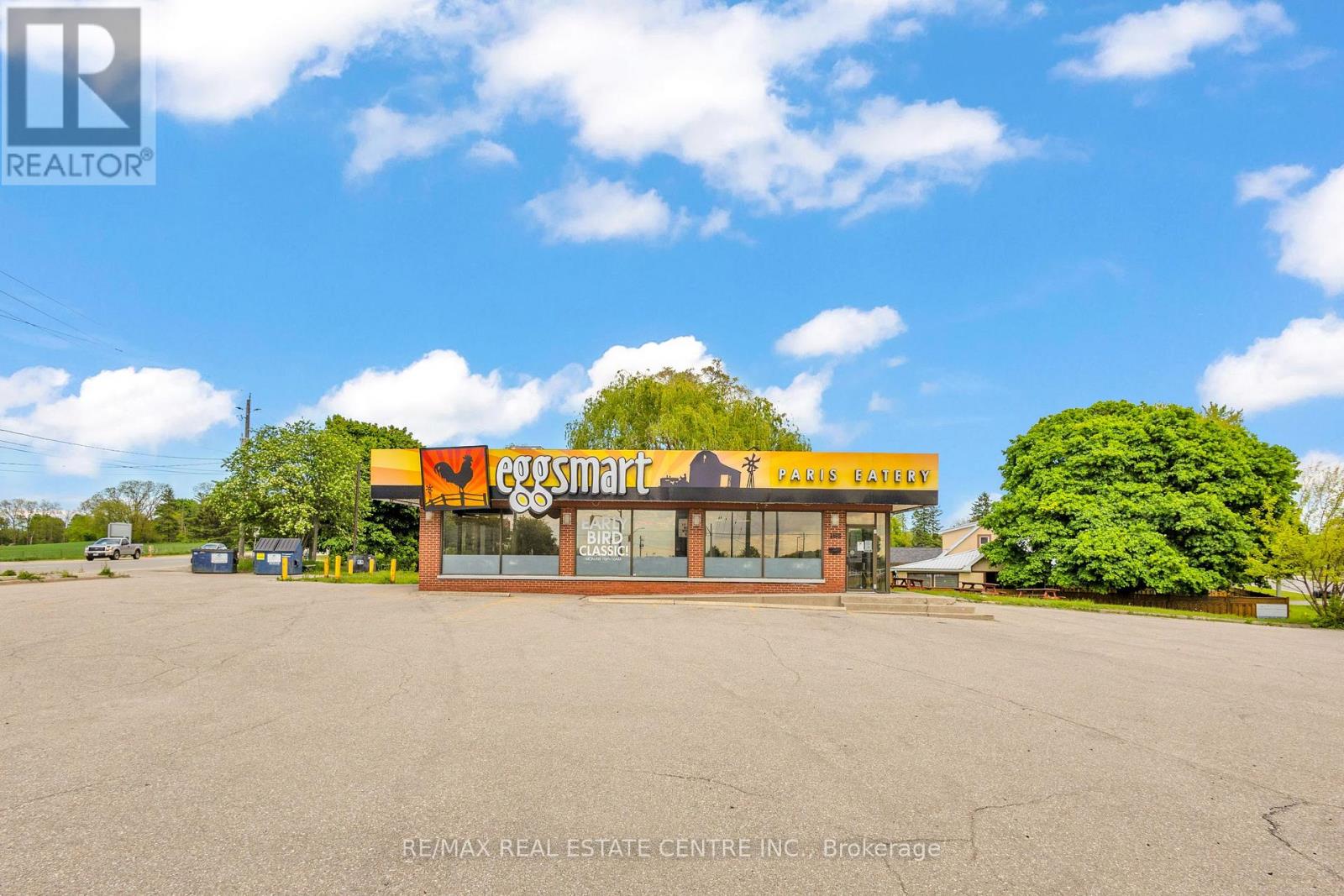 156 Dundas Street E, Brant, Ontario  N3L 3H7 - Photo 2 - X12563402