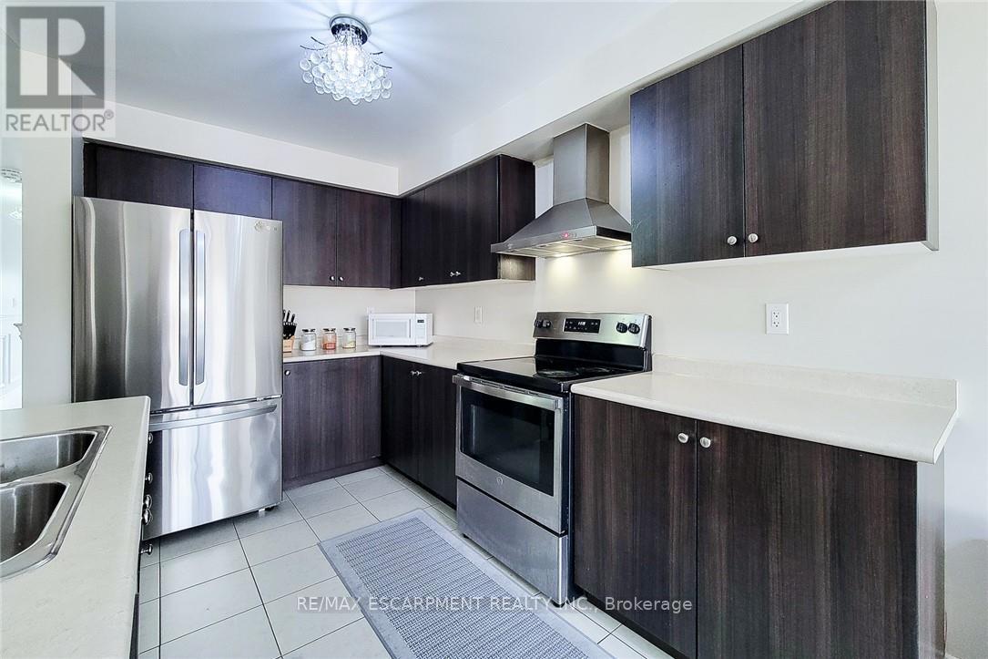 76 Mcallistar Drive, Hamilton, Ontario  L0R 1C0 - Photo 17 - X12563502