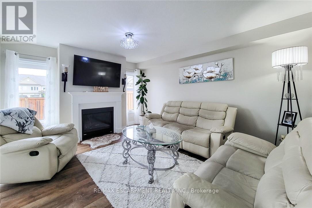 76 Mcallistar Drive, Hamilton, Ontario  L0R 1C0 - Photo 9 - X12563502