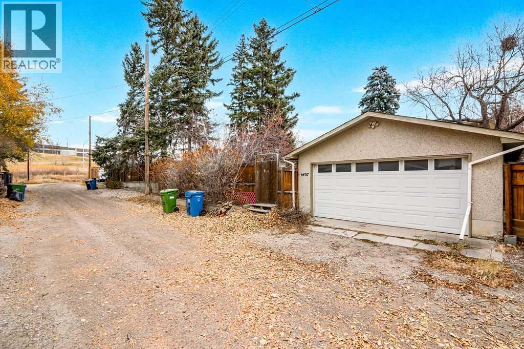 6407 Lombardy Crescent Sw, Calgary, Alberta  T3E 5R3 - Photo 31 - A2271801