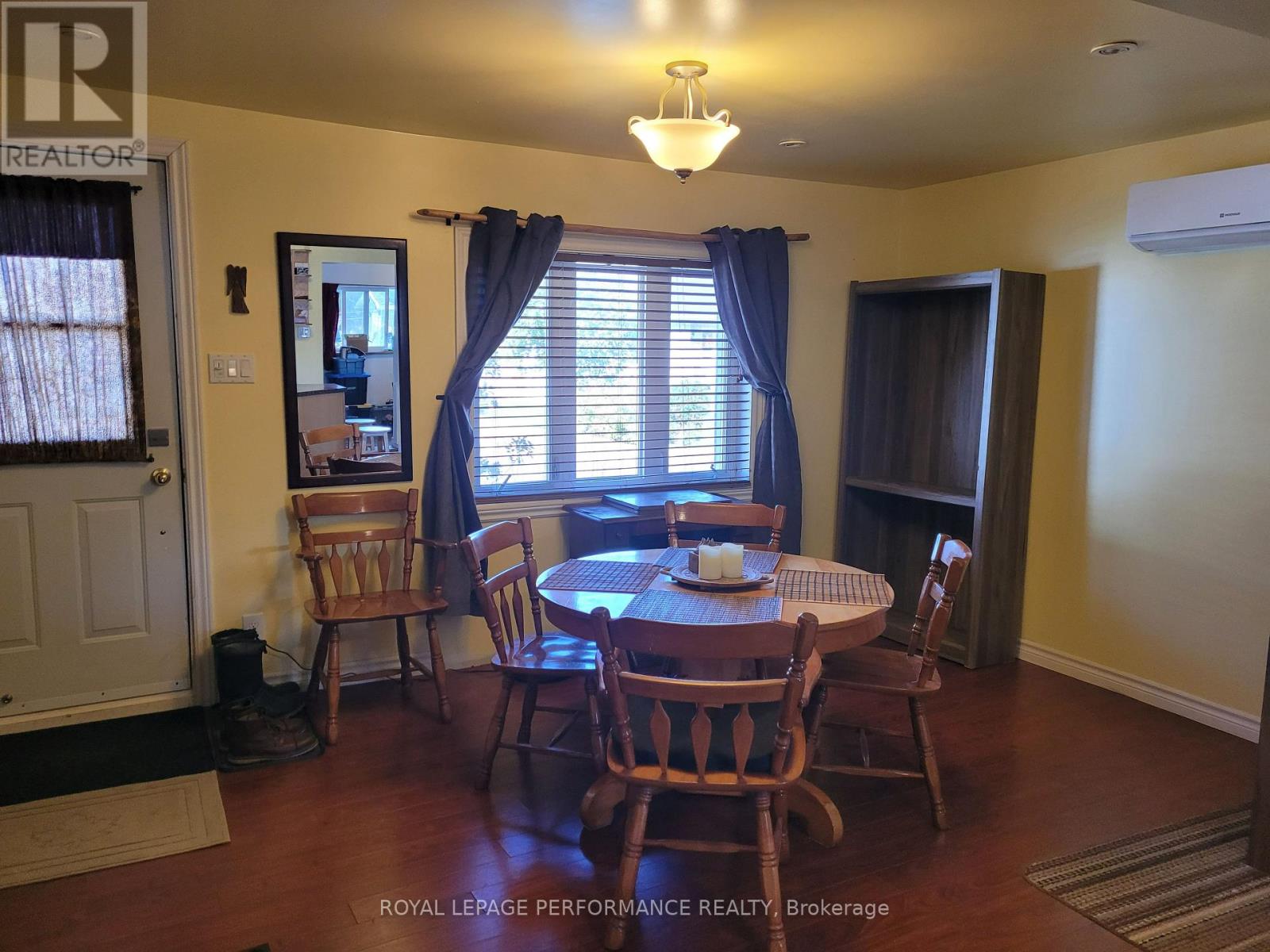 975 Queen Street, Champlain, Ontario  K0B 1K0 - Photo 2 - X12435934