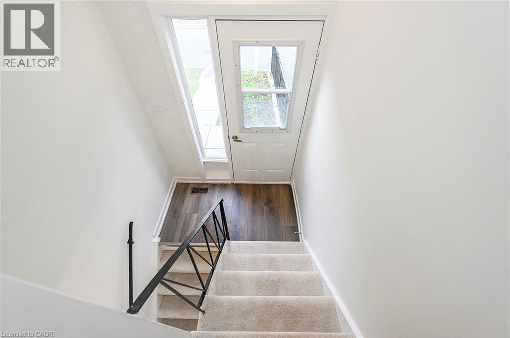 59 Woodman Drive, Hamilton, Ontario  L8H 2M5 - Photo 4 - 40789644