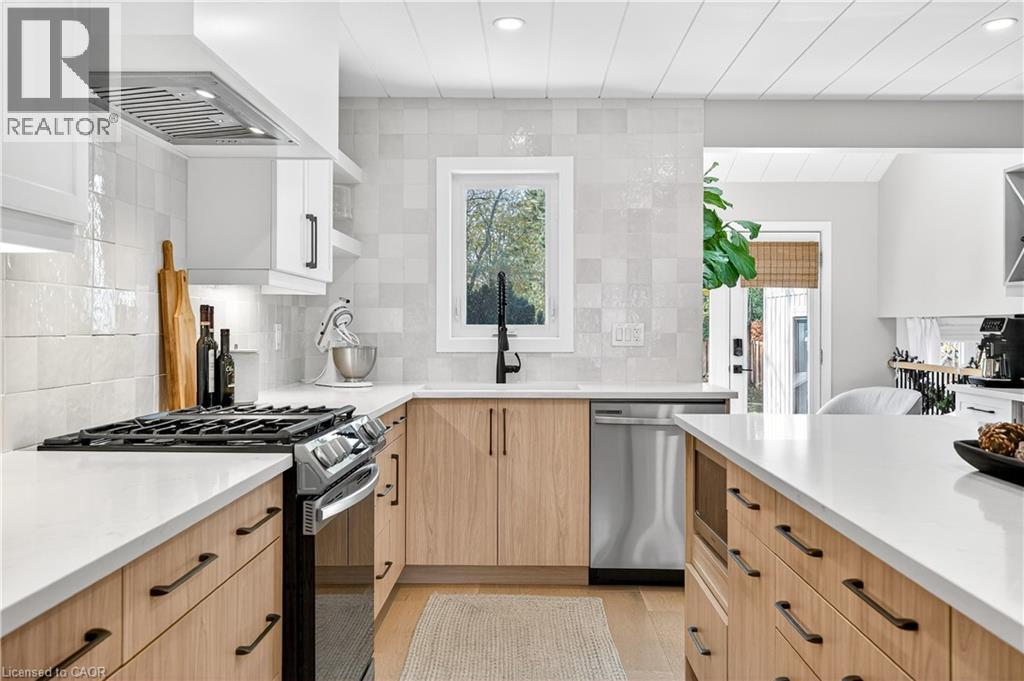 192 Central Drive, Hamilton, Ontario  L9G 2A4 - Photo 11 - 40789642