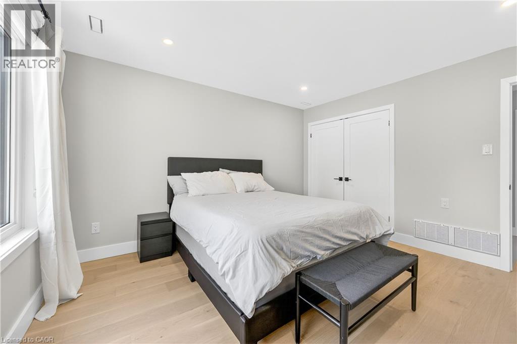 192 Central Drive, Hamilton, Ontario  L9G 2A4 - Photo 34 - 40789642