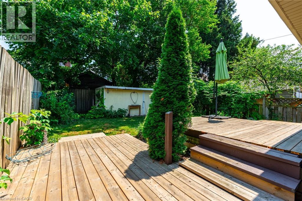 52 Connaught Avenue N, Hamilton, Ontario  L8L 6Y8 - Photo 23 - 40789256