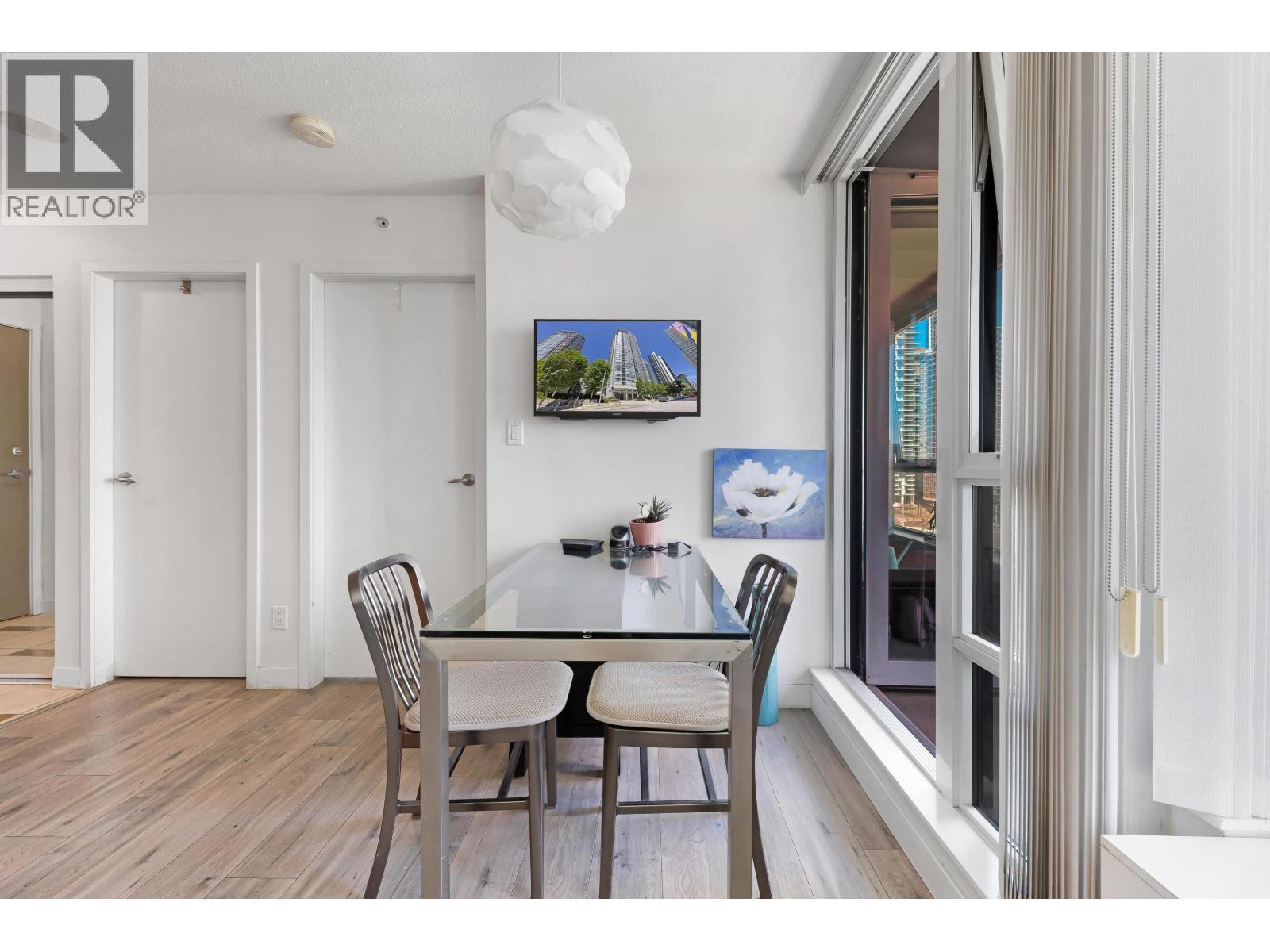 1607 1495 Richard Street, Vancouver, British Columbia  V6Z 3E3 - Photo 6 - R3056594