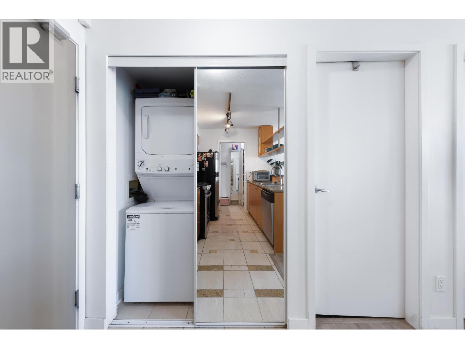 1607 1495 Richard Street, Vancouver, British Columbia  V6Z 3E3 - Photo 13 - R3056594