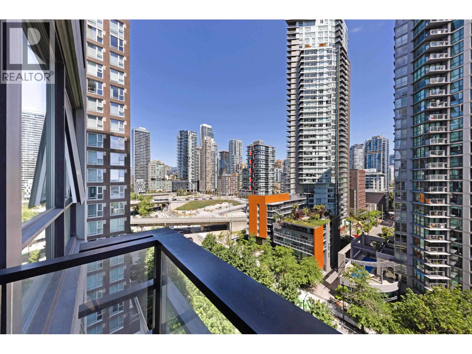 1607 1495 Richard Street, Vancouver, British Columbia  V6Z 3E3 - Photo 14 - R3056594