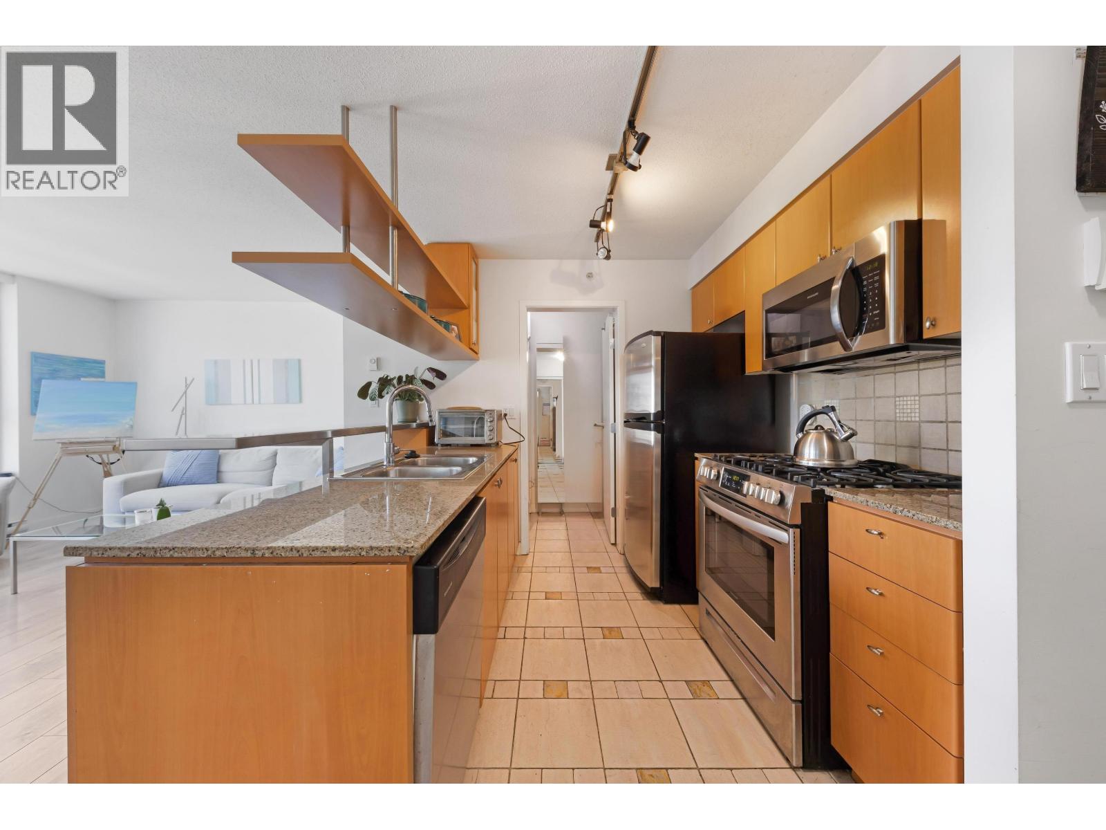 1607 1495 Richard Street, Vancouver, British Columbia  V6Z 3E3 - Photo 10 - R3056594