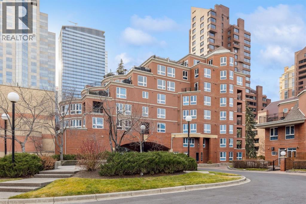 1202, 400 Eau Claire Avenue Sw, Calgary, Alberta  T2P 4X2 - Photo 1 - A2271165