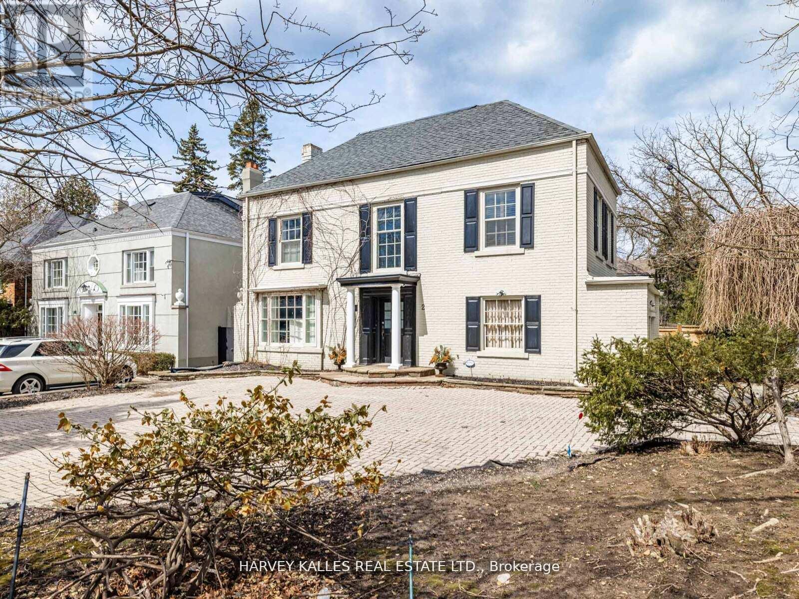 2 Silverwood Avenue, Toronto, Ontario  M5P 1W4 - Photo 2 - C12475988