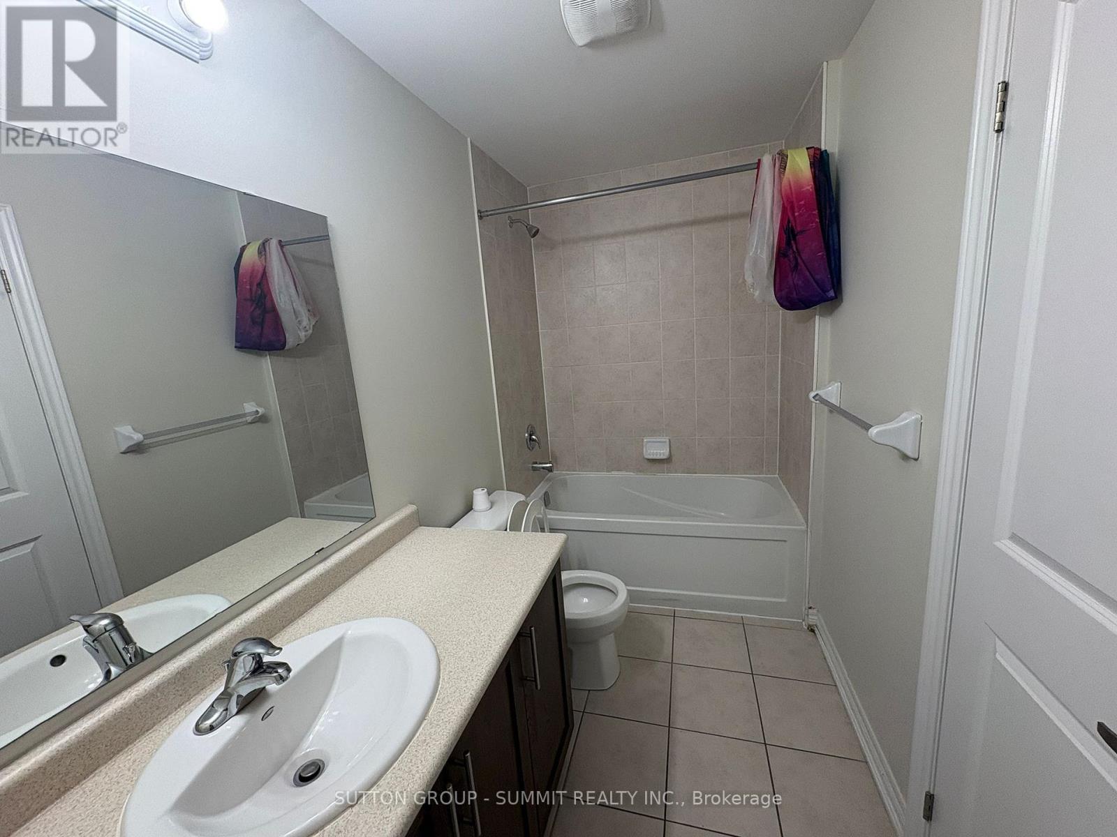 2nd Floor - 291 Olive Avenue, Oshawa, Ontario L1H 2P5 - Photo 5 - E12484683