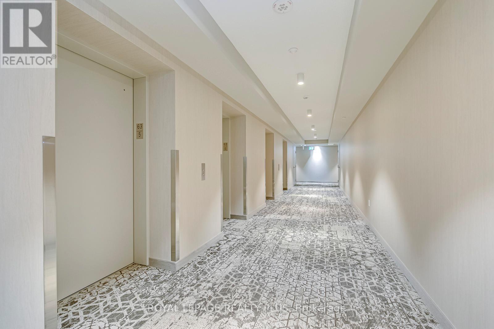 6309 - 138 Downes Street, Toronto, Ontario  M5E 0E4 - Photo 3 - C12563610