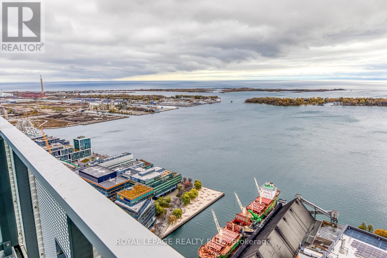 6309 - 138 Downes Street, Toronto, Ontario  M5E 0E4 - Photo 37 - C12563610