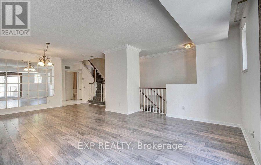 303 Grandview Way, Toronto, Ontario  M2N 6V3 - Photo 3 - C12563636