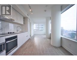 5511 - 8 WELLESLEY STREET W