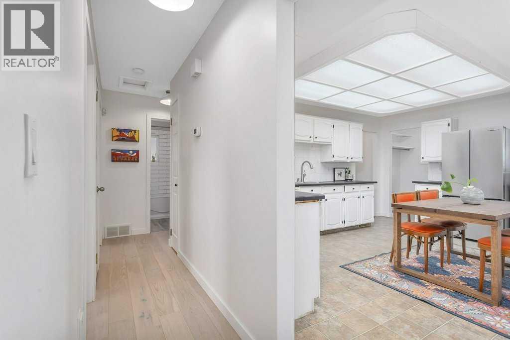 4217 43 Avenue, Red Deer, Alberta  T4N 3C1 - Photo 10 - A2270971