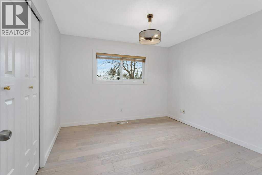 4217 43 Avenue, Red Deer, Alberta  T4N 3C1 - Photo 21 - A2270971