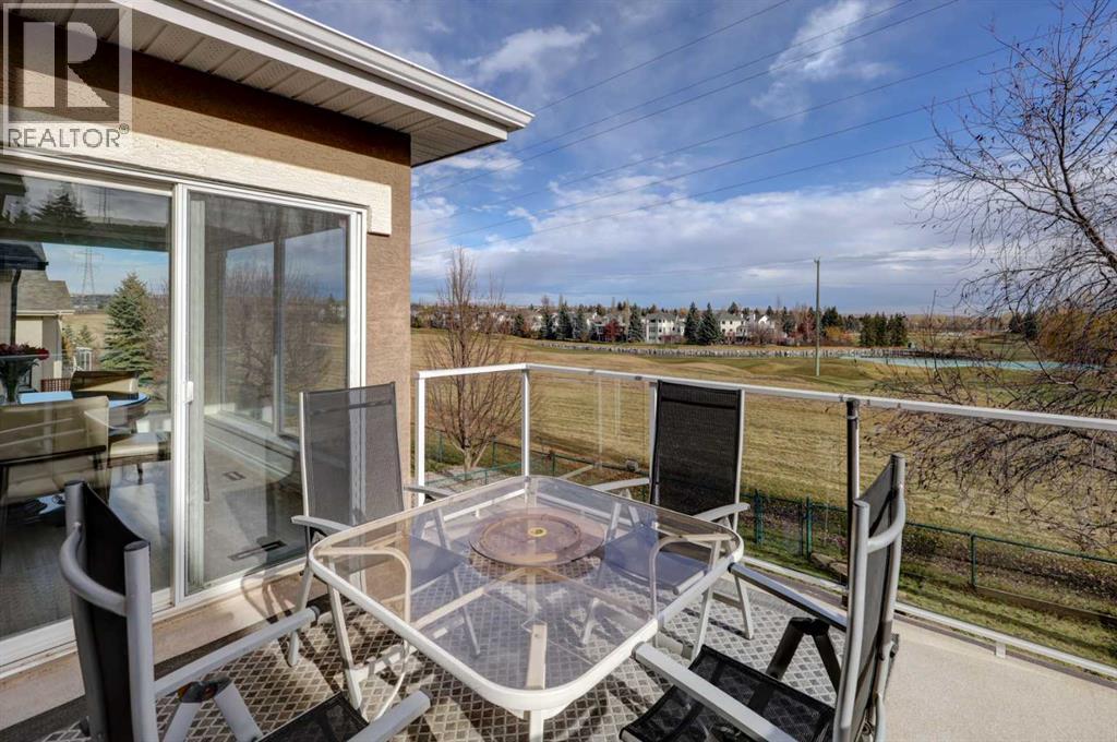 46 Valley Creek Road Nw, Calgary, Alberta  T3B 5V1 - Photo 46 - A2267125