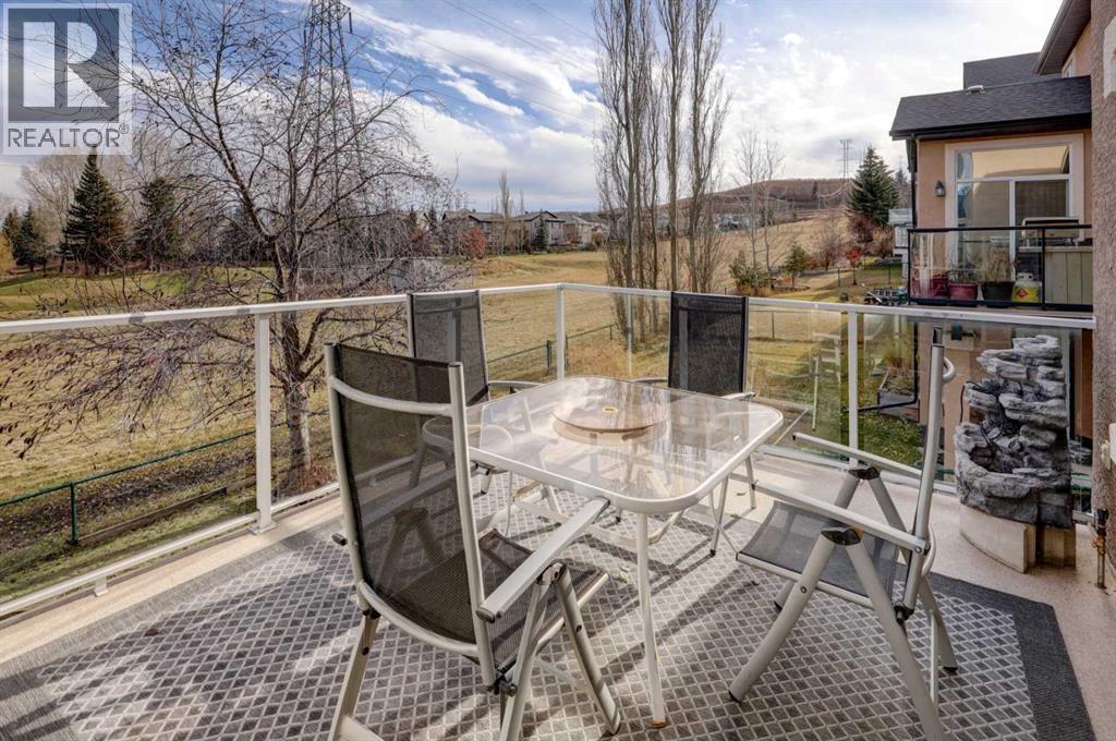 46 Valley Creek Road Nw, Calgary, Alberta  T3B 5V1 - Photo 45 - A2267125