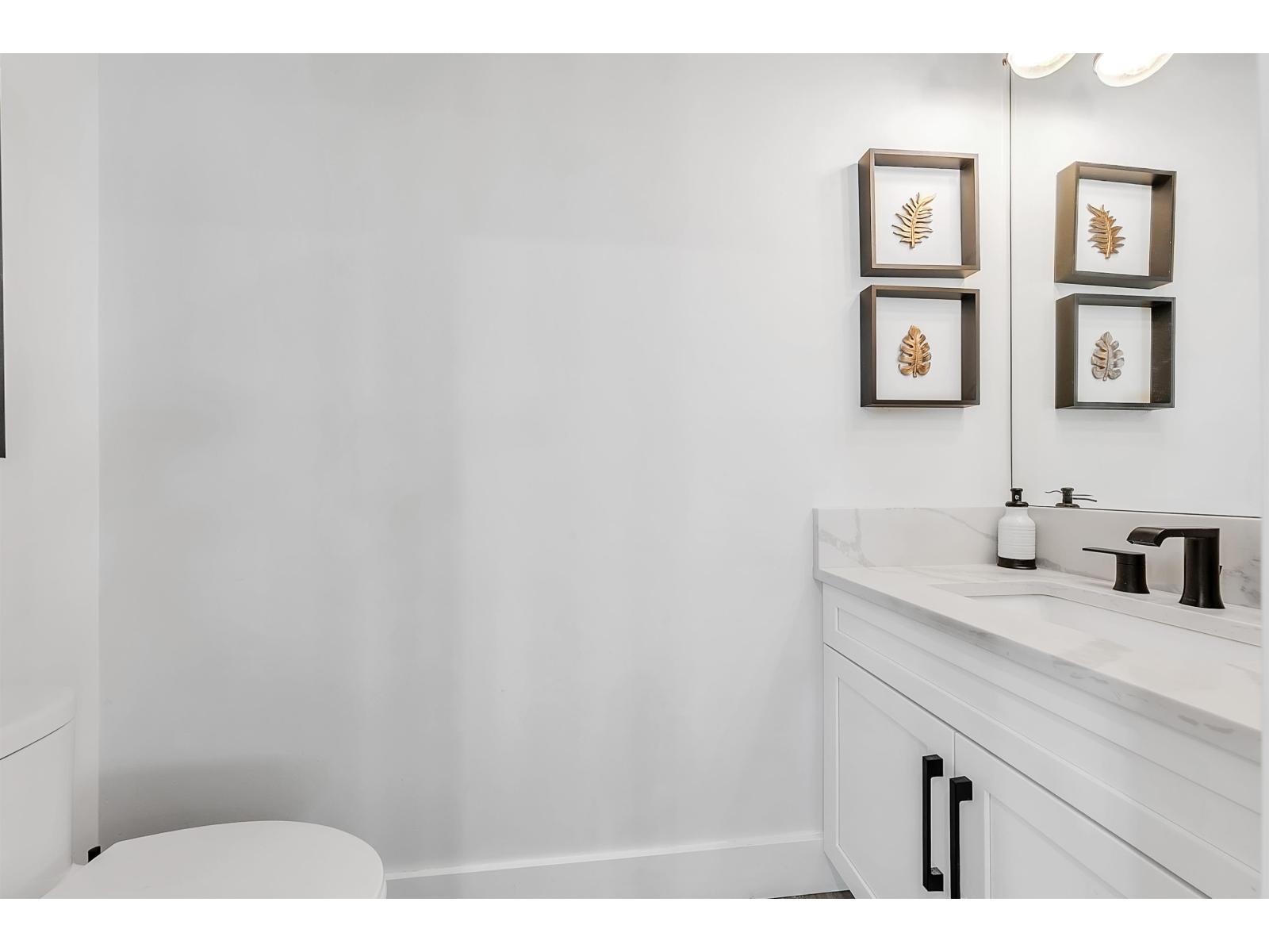 15967 19a Avenue, Surrey, British Columbia  V4A 8G9 - Photo 10 - R3068883