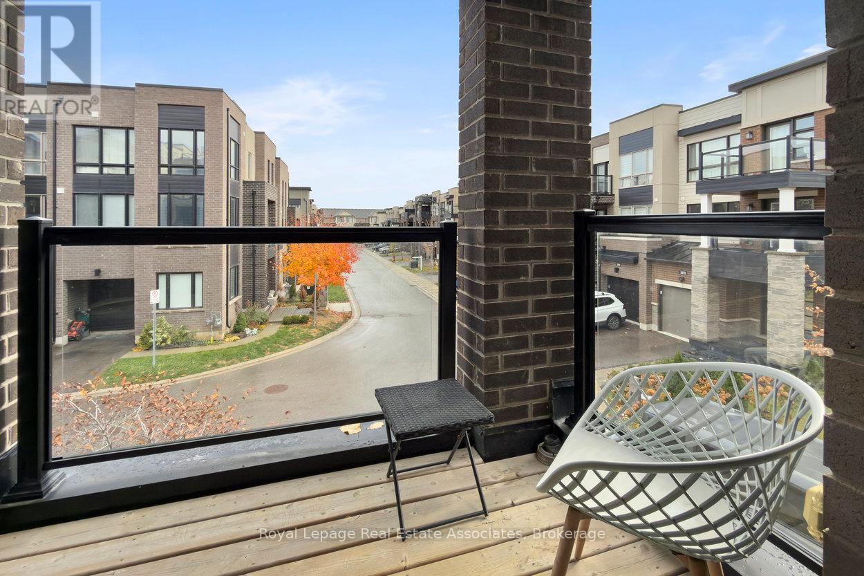 3076 Cascade Common, Oakville, Ontario  L6H 0R7 - Photo 12 - W12545268