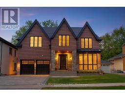 152 WELLS STREET, Aurora, Ontario