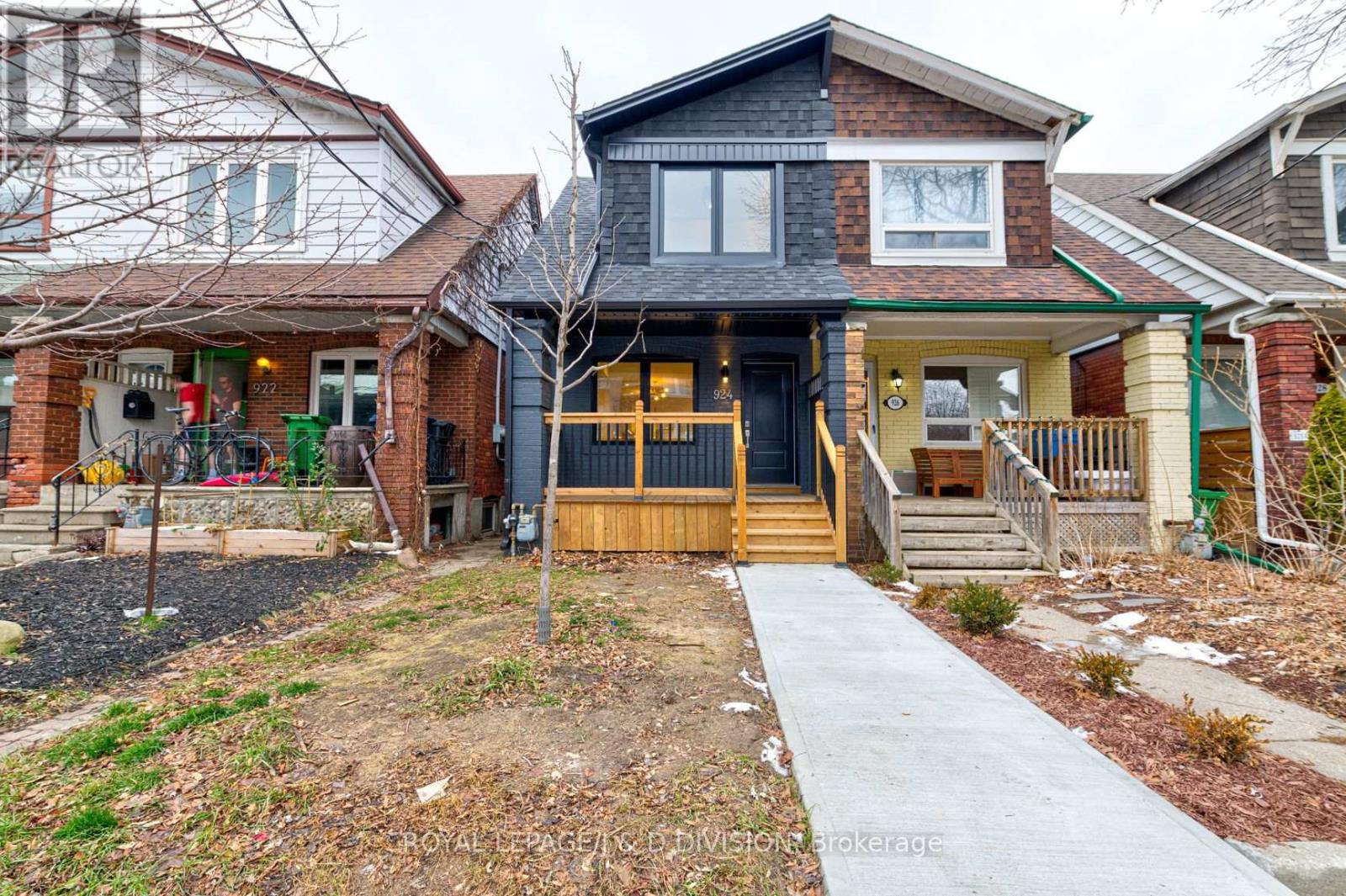 A - 924 Broadview Avenue, Toronto, Ontario  M4K 2R1 - Photo 29 - E12563580