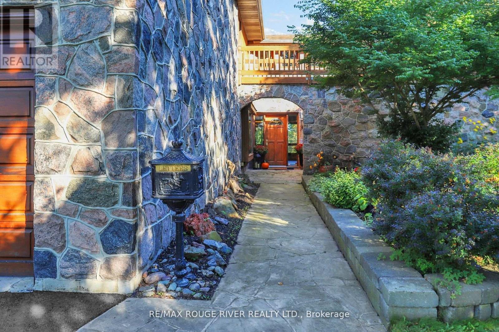 300 Taylor Road, Toronto, Ontario  M1C 2R6 - Photo 5 - E12563590