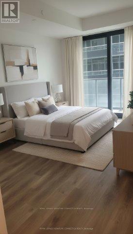 1017 - 1 Jarvis Street, Hamilton, Ontario  L8R 3R2 - Photo 6 - X12512264