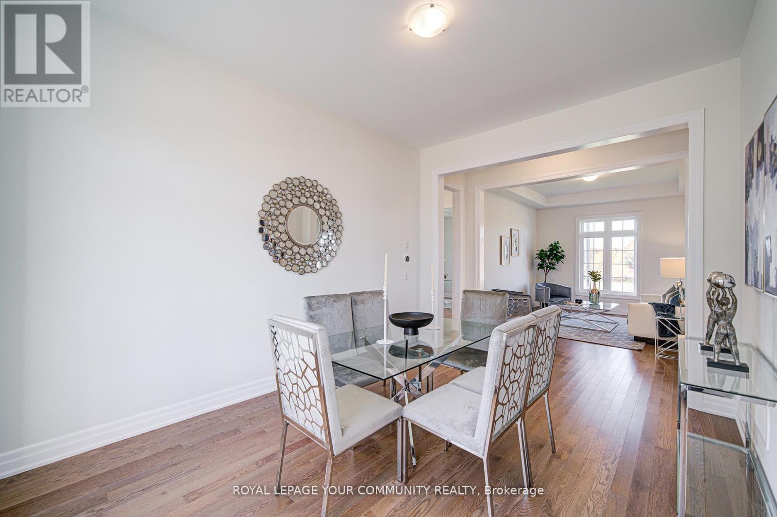 18 Shadyridge Street, King, Ontario  L7B 1B4 - Photo 16 - N12563582